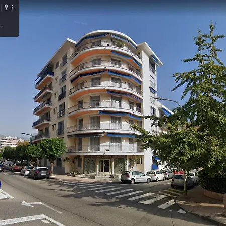 3 Pieces Avec Balcon, Apercu Mer, Calme, Proche Et Centre - - Fr-1-196-322 Διαμέρισμα *