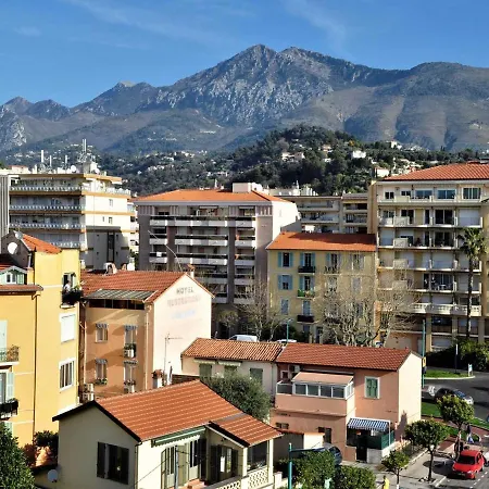 3 Pieces Avec Balcon, Apercu Mer, Calme, Proche Et Centre - - Fr-1-196-322 Apartment Menton